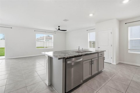 Villa ou maison à vendre à Wesley Chapel, Floride: 4 chambres, 210.05 m2 № 2411469 - photo 10