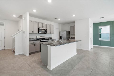 Villa ou maison à vendre à Wesley Chapel, Floride: 4 chambres, 210.05 m2 № 2411469 - photo 8