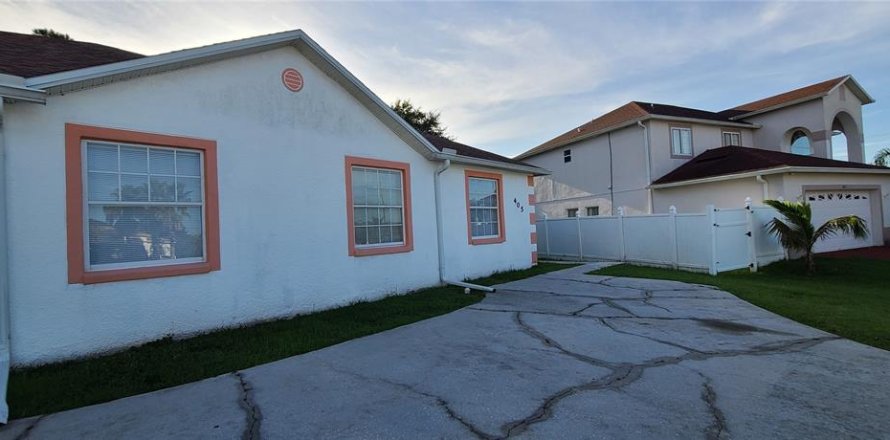 Appartement à Kissimmee, Floride 4 chambres, 155.15 m2 № 1822823