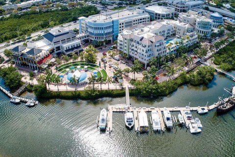 Condo in Tequesta, Florida, 2 bedrooms  № 1136427 - photo 1