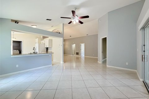 Casa en venta en Clermont, Florida, 2 dormitorios, 155.98 m2 № 2129283 - foto 14