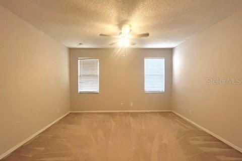 Casa en alquiler en Orlando, Florida, 4 dormitorios, 183.2 m2 № 1788032 - foto 14
