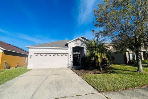Casa en alquiler en Orlando, Florida, 4 dormitorios, 183.2 m2 № 1788032 - foto 3
