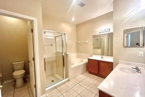 Casa en alquiler en Orlando, Florida, 4 dormitorios, 183.2 m2 № 1788032 - foto 12