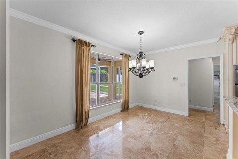House in Longwood, Florida 5 bedrooms, 347.27 sq.m. № 1843838 - photo 15