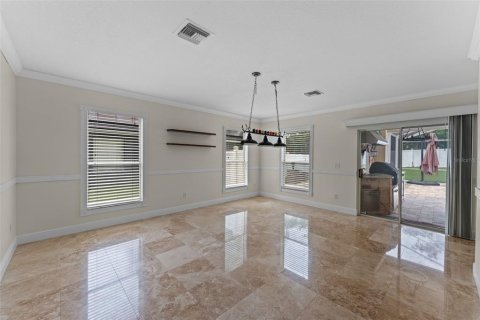 House in Longwood, Florida 5 bedrooms, 347.27 sq.m. № 1843838 - photo 11