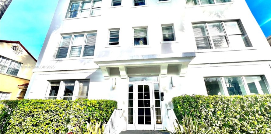 Condo à Miami Beach, Floride, 2 chambres  № 2016981