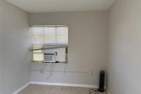 Appartement à louer à Eustis, Floride: 1 chambre, 55.74 m2 № 1625373 - photo 3