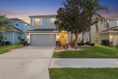 House in Ruskin, Florida 4 bedrooms, 230.58 sq.m. № 2092919