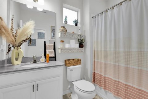 House in Kissimmee, Florida 4 bedrooms, 230.49 sq.m. № 2390980 - photo 20