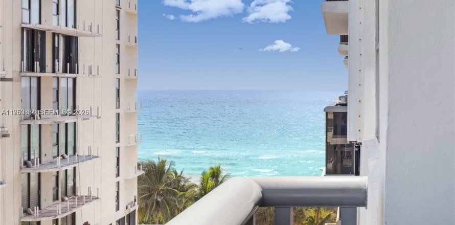 Condo in Miami Beach, Florida, 1 bedroom  № 2153109