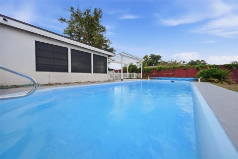 Купить виллу или дом в Сеффнер, Флорида 4 комнаты, 140.19м2, № 2126458 - фото 30