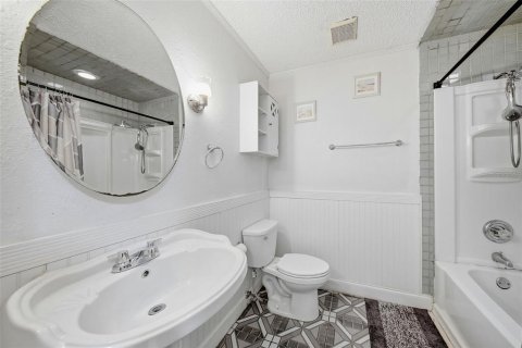 Купить виллу или дом в Сеффнер, Флорида 4 комнаты, 140.19м2, № 2126458 - фото 21