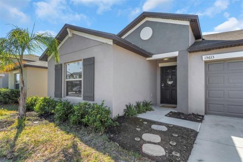 House in Sun City Center, Florida 4 bedrooms, 179.77 sq.m. № 1732287 - photo 2