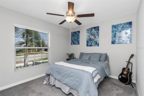House in Sun City Center, Florida 4 bedrooms, 179.77 sq.m. № 1732287 - photo 25