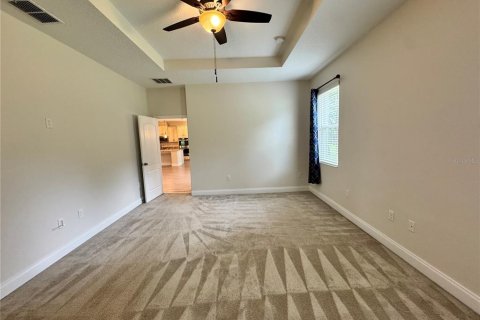 Villa ou maison à louer à Sorrento, Floride: 4 chambres, 213.68 m2 № 2166965 - photo 12