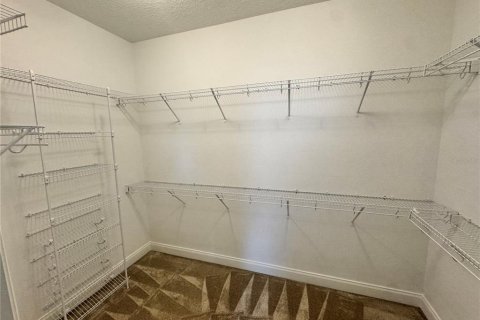 Villa ou maison à louer à Sorrento, Floride: 4 chambres, 213.68 m2 № 2166965 - photo 15