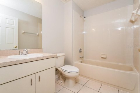 House in Riverview, Florida 3 bedrooms, 153.85 sq.m. № 1902775 - photo 13