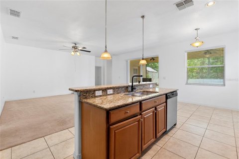 Villa ou maison à vendre à Orlando, Floride: 4 chambres, 196.4 m2 № 2402842 - photo 19