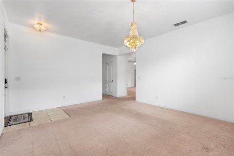 Villa ou maison à vendre à Orlando, Floride: 4 chambres, 196.4 m2 № 2402842 - photo 9