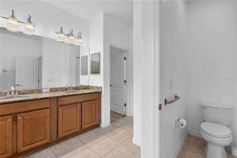 Villa ou maison à vendre à Orlando, Floride: 4 chambres, 196.4 m2 № 2402842 - photo 29
