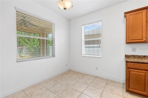 Villa ou maison à vendre à Orlando, Floride: 4 chambres, 196.4 m2 № 2402842 - photo 21