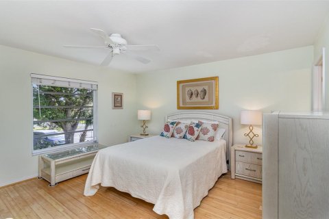 Condo in Venice, Florida, 3 bedrooms  № 1718131 - photo 17