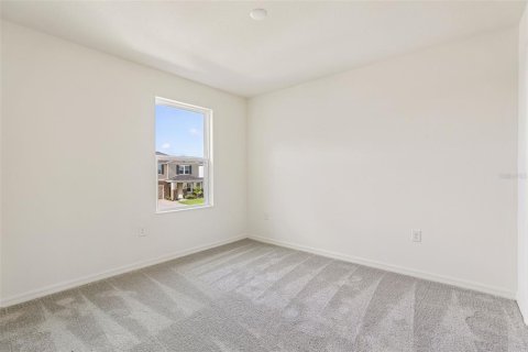 Townhouse in Lake Wales, Florida 3 bedrooms, 144.65 sq.m. № 2379404 - photo 11