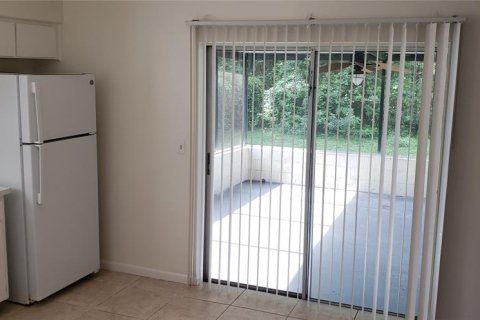 House in Tampa, Florida 3 bedrooms, 130.71 sq.m. № 2277268 - photo 7