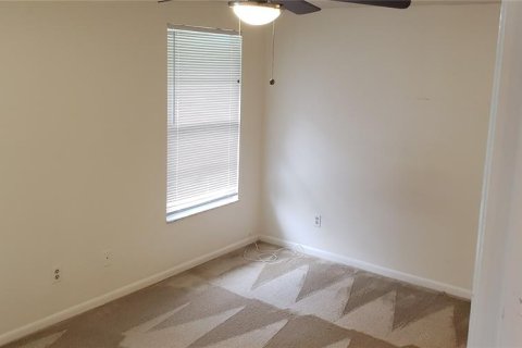 House in Tampa, Florida 3 bedrooms, 130.71 sq.m. № 2277268 - photo 17