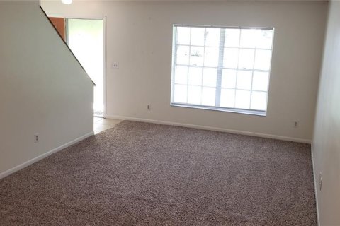 House in Tampa, Florida 3 bedrooms, 130.71 sq.m. № 2277268 - photo 15