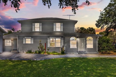 Casa en alquiler en Melbourne, Florida, 4 dormitorios, 226.59 m2 № 1913936 - foto 3