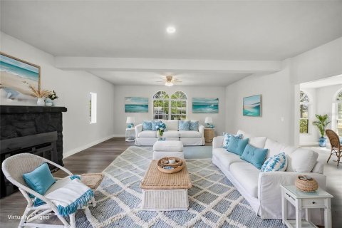 Casa en alquiler en Melbourne, Florida, 4 dormitorios, 226.59 m2 № 1913936 - foto 9