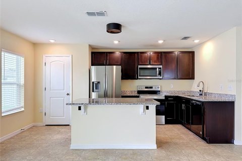 House in Wimauma, Florida 3 bedrooms, 141.58 sq.m. № 2231449 - photo 8