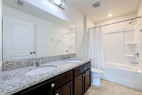 House in Wimauma, Florida 3 bedrooms, 141.58 sq.m. № 2231449 - photo 22