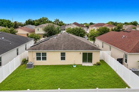House in Wimauma, Florida 3 bedrooms, 141.58 sq.m. № 2231449 - photo 28