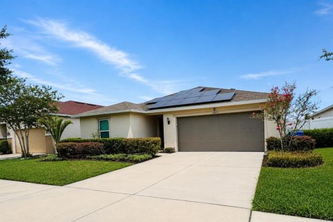 House in Wimauma, Florida 3 bedrooms, 141.58 sq.m. № 2231449 - photo 2