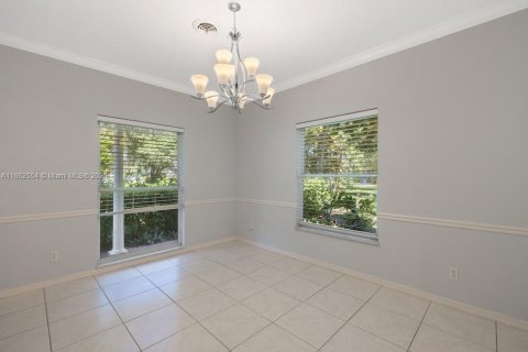 House in Vero Beach, Florida 4 bedrooms, 307.41 sq.m. № 1891040 - photo 26