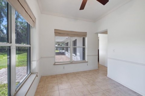House in Vero Beach, Florida 4 bedrooms, 307.41 sq.m. № 1891040 - photo 29