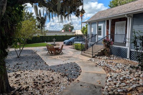 Commercial property in Mulberry, Florida 197.7 sq.m. № 2418782 - photo 8