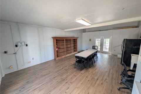 Commercial property in Mulberry, Florida 197.7 sq.m. № 2418782 - photo 11