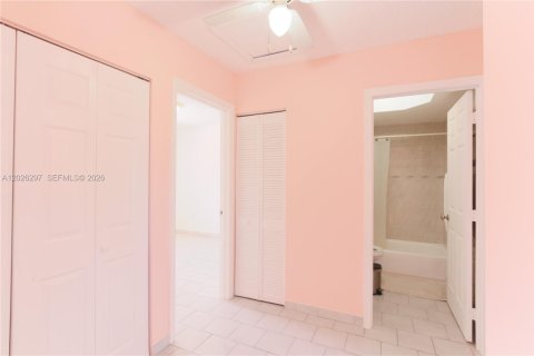 Casa en venta en Sweetwater, Florida, 3 dormitorios, 129.32 m2 № 2178206 - foto 14