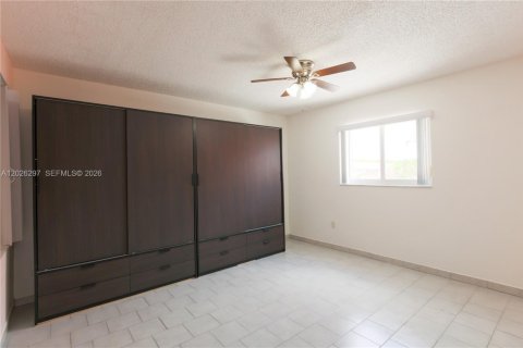 Casa en venta en Sweetwater, Florida, 3 dormitorios, 129.32 m2 № 2178206 - foto 19