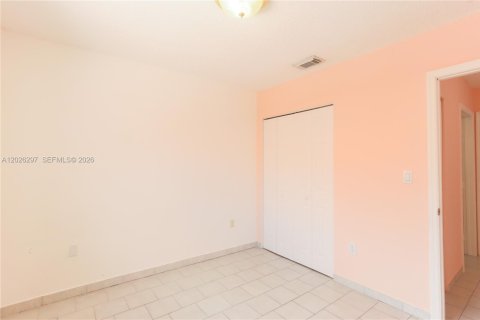 Casa en venta en Sweetwater, Florida, 3 dormitorios, 129.32 m2 № 2178206 - foto 16