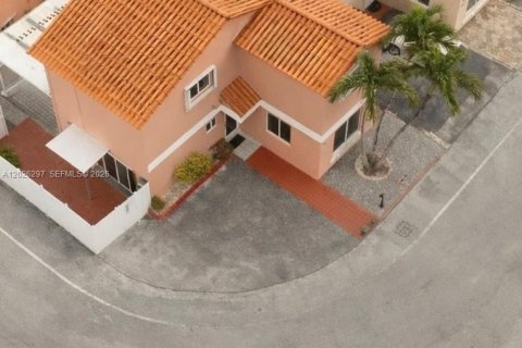 Casa en venta en Sweetwater, Florida, 3 dormitorios, 129.32 m2 № 2178206 - foto 30