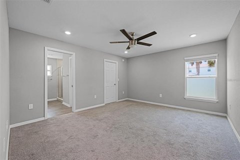 Casa en alquiler en Haines City, Florida, 3 dormitorios, 140.19 m2 № 1910281 - foto 11