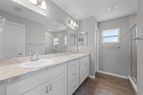 Casa en alquiler en Haines City, Florida, 3 dormitorios, 140.19 m2 № 1910281 - foto 9