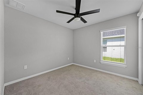 Casa en alquiler en Haines City, Florida, 3 dormitorios, 140.19 m2 № 1910281 - foto 7