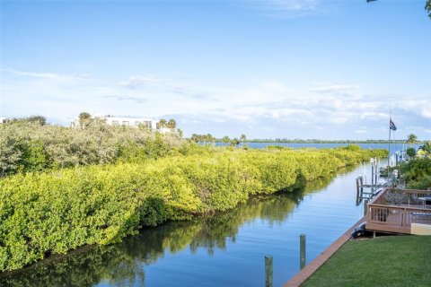 House in Sebastian, Florida 5 bedrooms, 195.84 sq.m. № 1346390 - photo 30