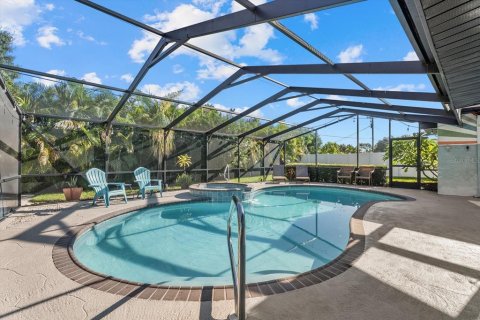House in Bradenton, Florida 4 bedrooms, 176.61 sq.m. № 2396246 - photo 29